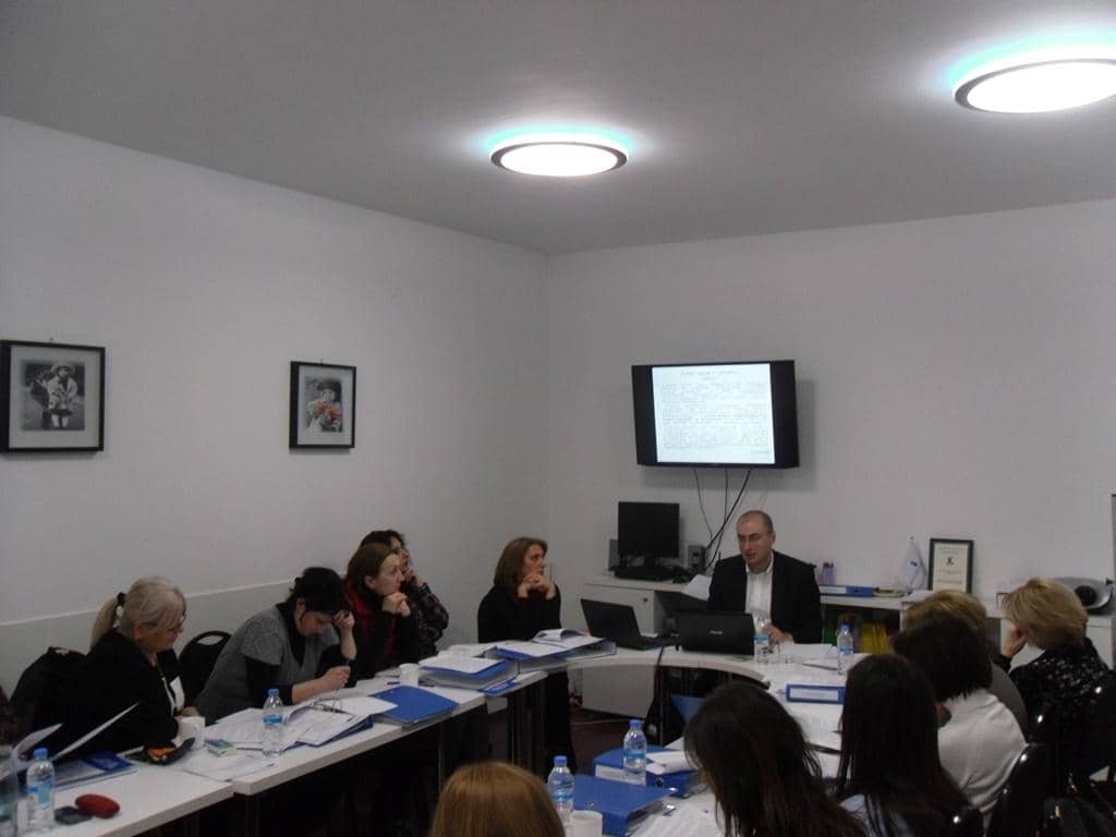 ტრენინგები ბავშვზე ძალადობასა და არასრულწლოვანთა მართლმსაჯულების კოდექსთან დაკავშირებულ საკითხებზე. – სურათი 1